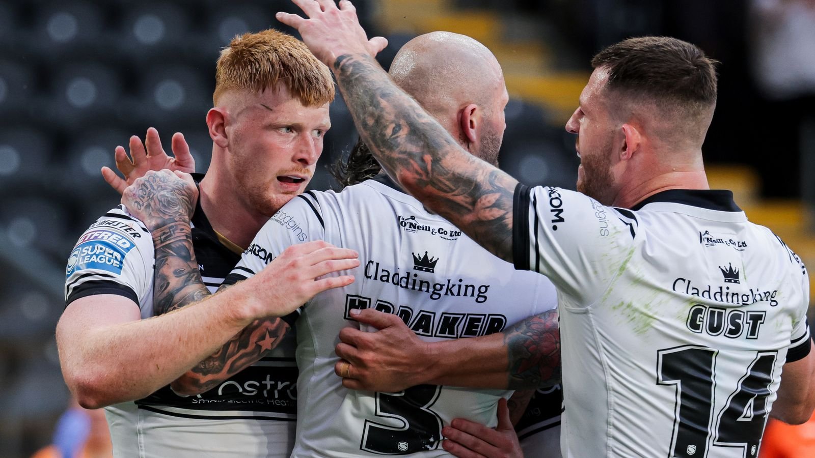 Hull FC 16-10 Wakefield Trinity: Black & Whites finally earn the first home win in 2025 Super League season | Rugby League News