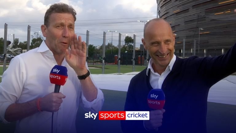 The Ashes: Michael Atherton and Nasser Hussain ravaged by fans during podcast taping! 
