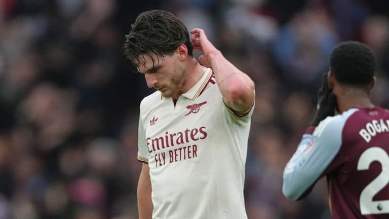 Arsenal's Declan Rice shows his despondency during the 2-1 loss 