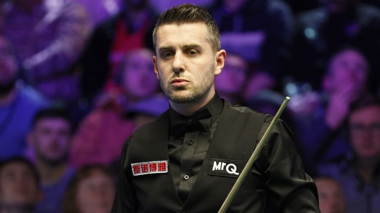 Mark Selby wants to see the World Snooker Championship stay in Britain when the Crucible is refurbished