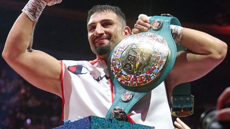 Agit Kabayel celebrates retaining the WBC interim world heavyweight belt