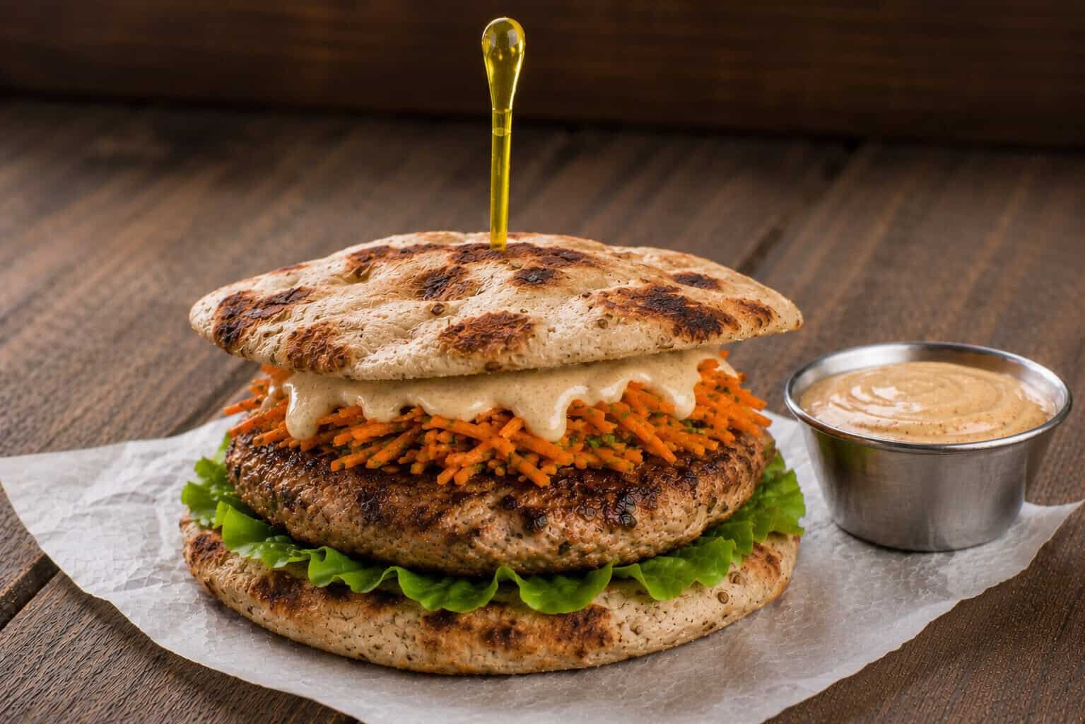 Spicy turkey burgers with carrot slaw