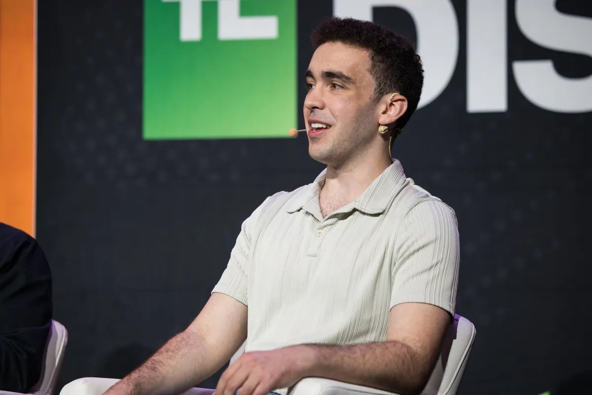 Filing: College app Fizz accuses VC of sharing confidential startup info with rival Sidechat